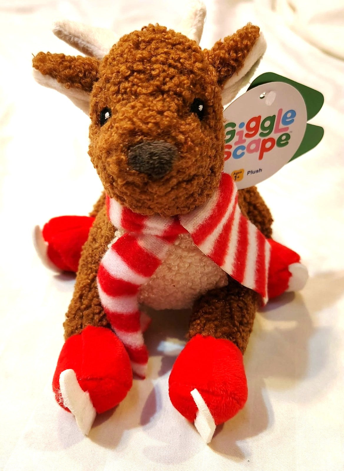GIGGLESCAPE 7" Christmas Reindeer Plush with Scarf & Skates