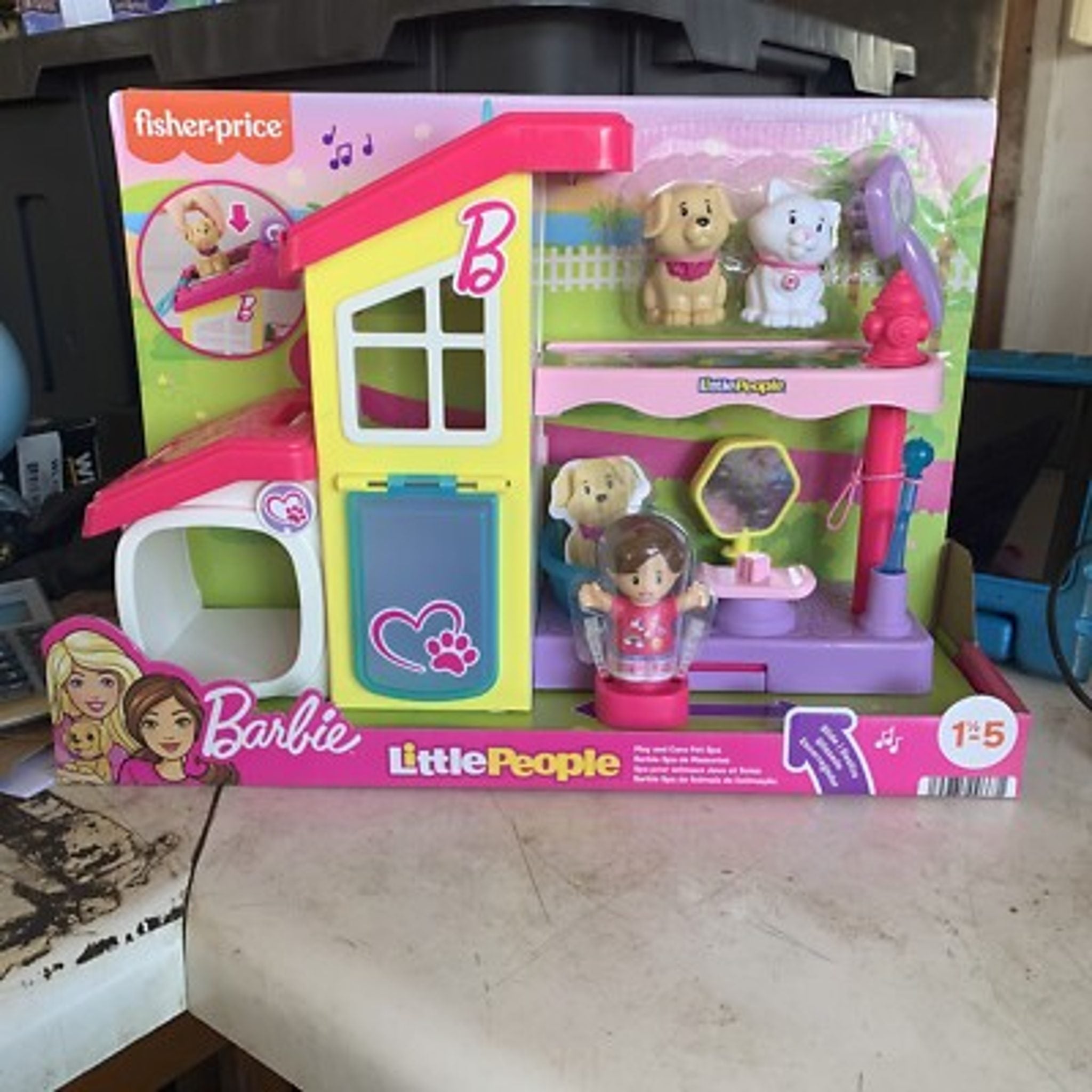 Fisher-Price Barbie Pet Spa Playset