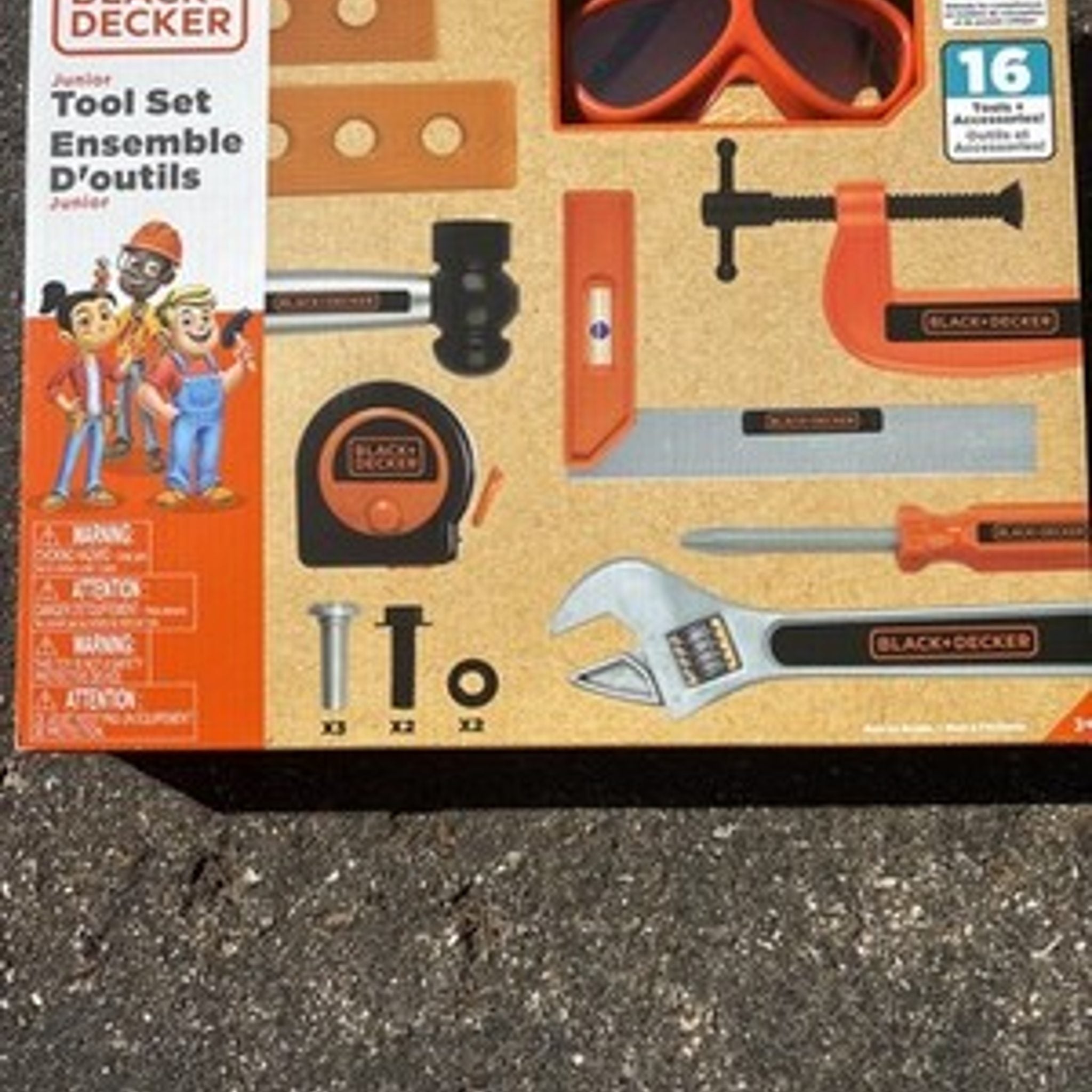 BLACK+DECKER Kids 16pc Tool Set with Goggles and Realistic Features